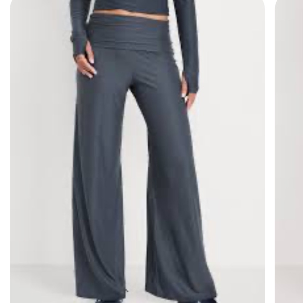 NWT Cloud Motion High Rise wide leg lounge pants